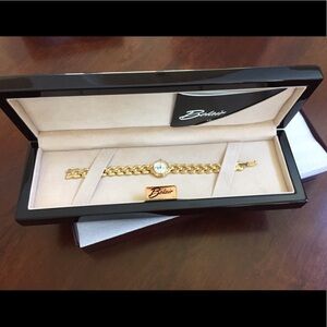 Belair Woman's watch